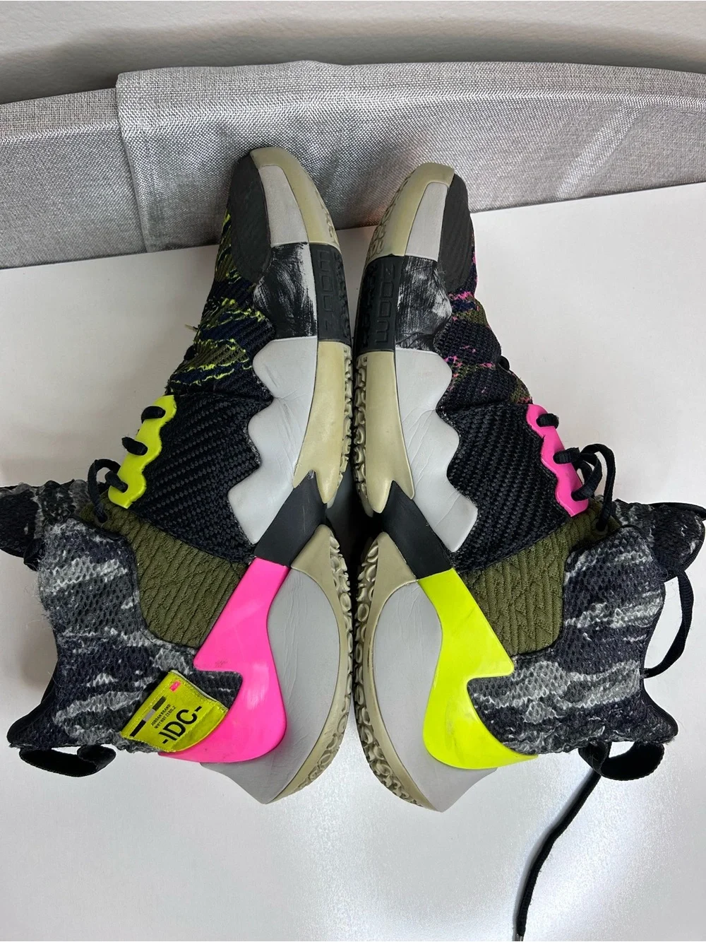 Jordan Why Not Zer0.3 Russell Westbrook Men’s 12 Multicolor Basketball Shoes